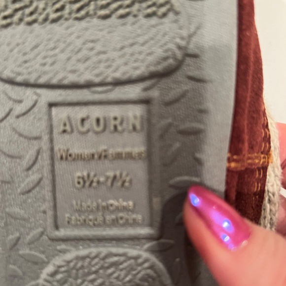 Acorn slouch boot slippers, super cozy - Picture 7 of 8